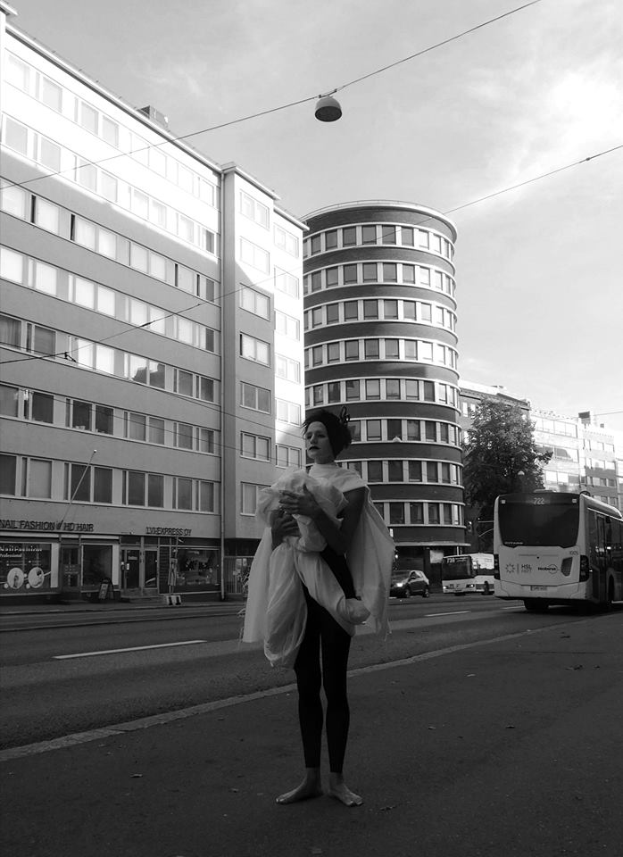 42206886_2038987309474453_2265975572289028096_n